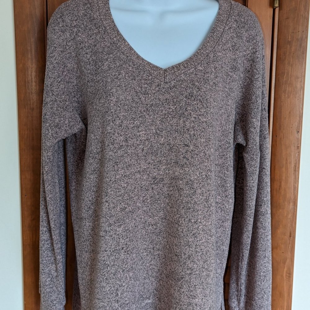 Women's Potters Pot sweater, size large